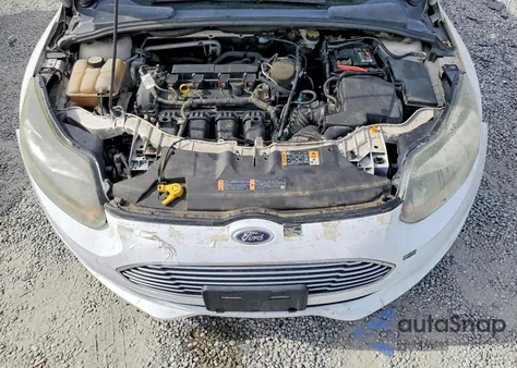 2013 Ford Focus Titanium из США, поврежденный, VIN 1FADP3N29DL211104